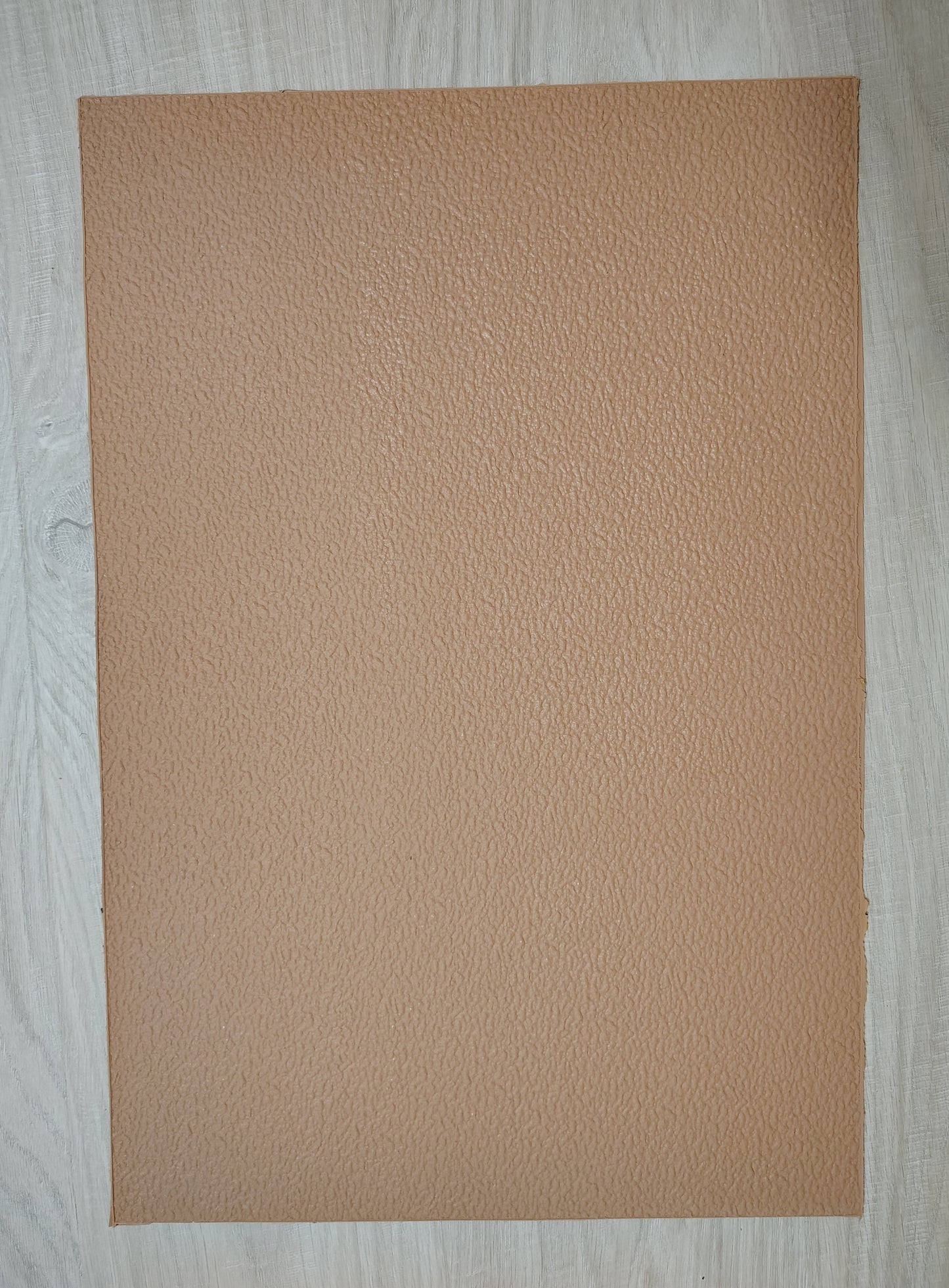 770 Crinkle rubber sheet, 2mm, 22" x 15", 2mm, 3 available colors